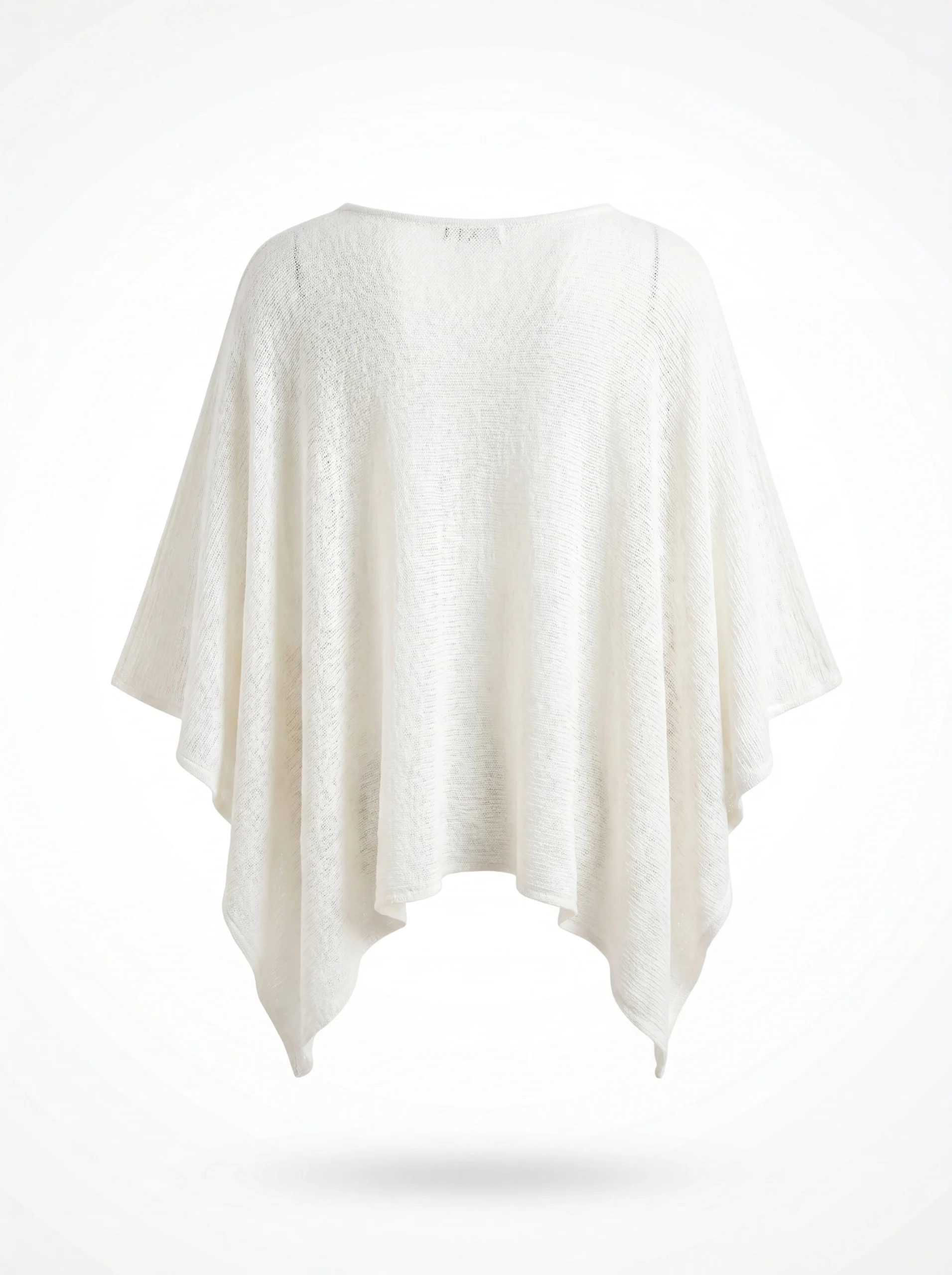 Le Poncho - Image 2