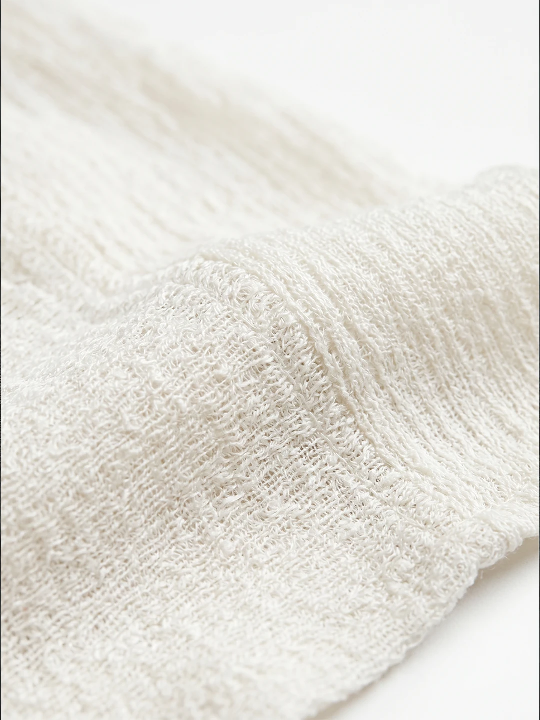 Le Poncho - Image 5